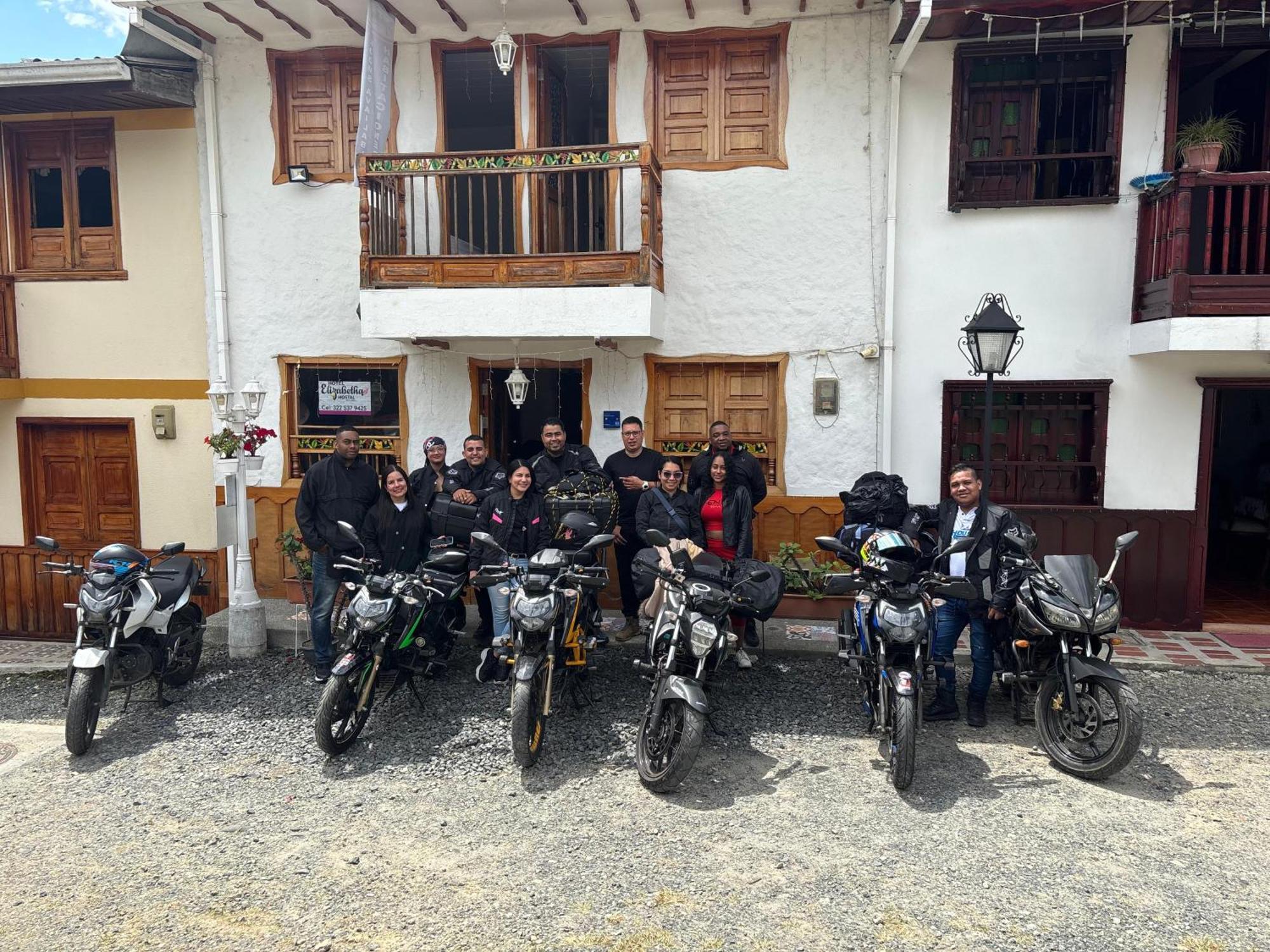 Elizabetha Hostal Salento Luaran gambar