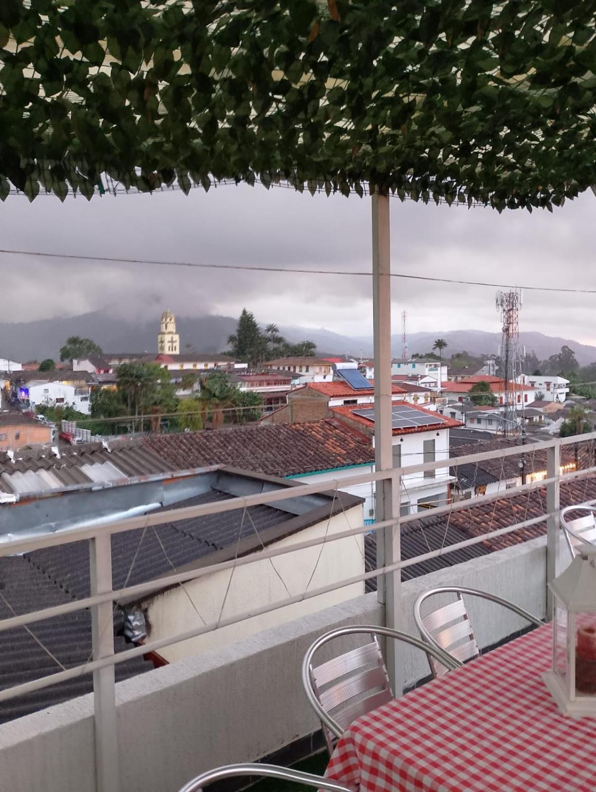 Elizabetha Hostal Salento Luaran gambar