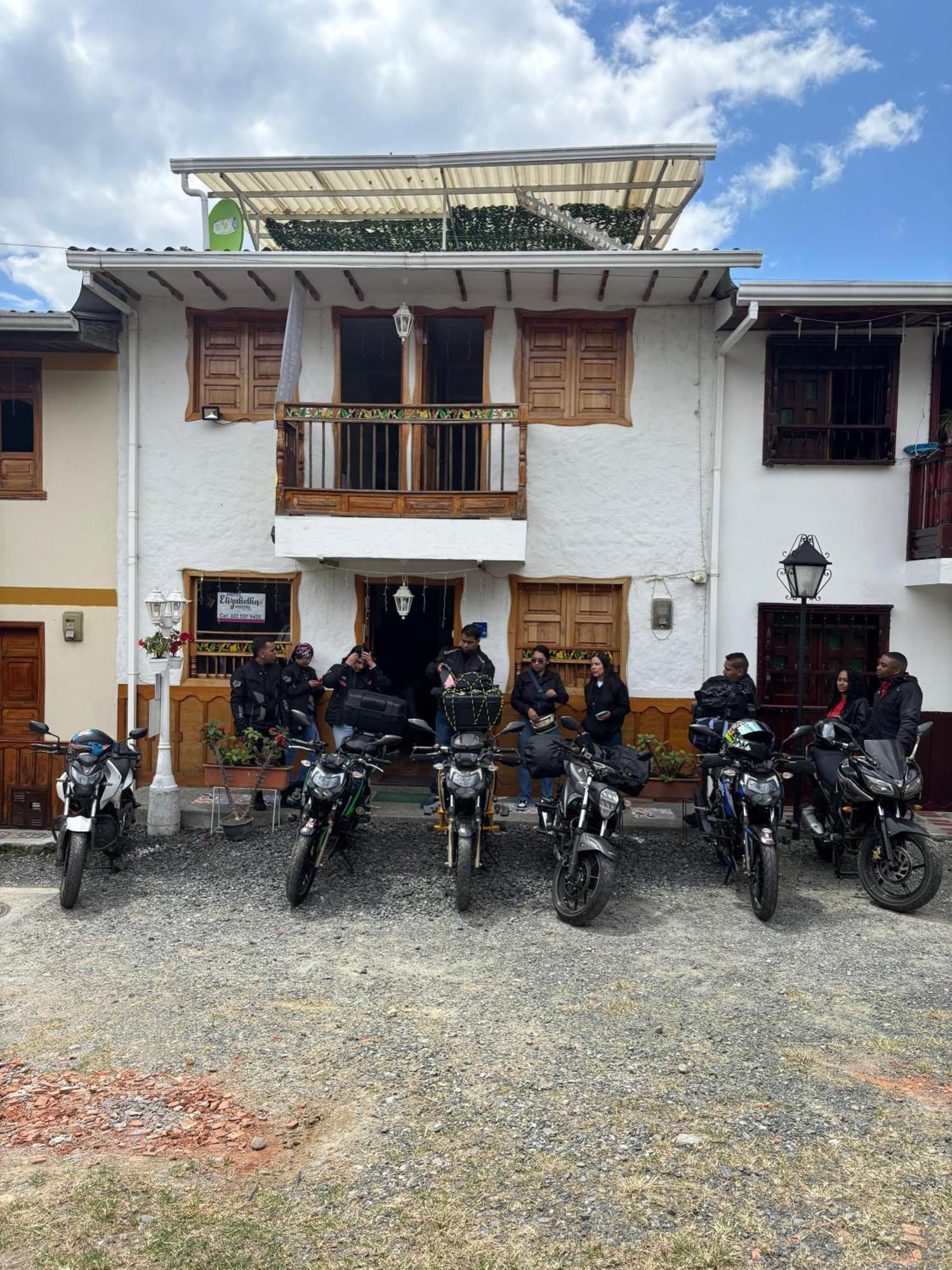 Elizabetha Hostal Salento Luaran gambar