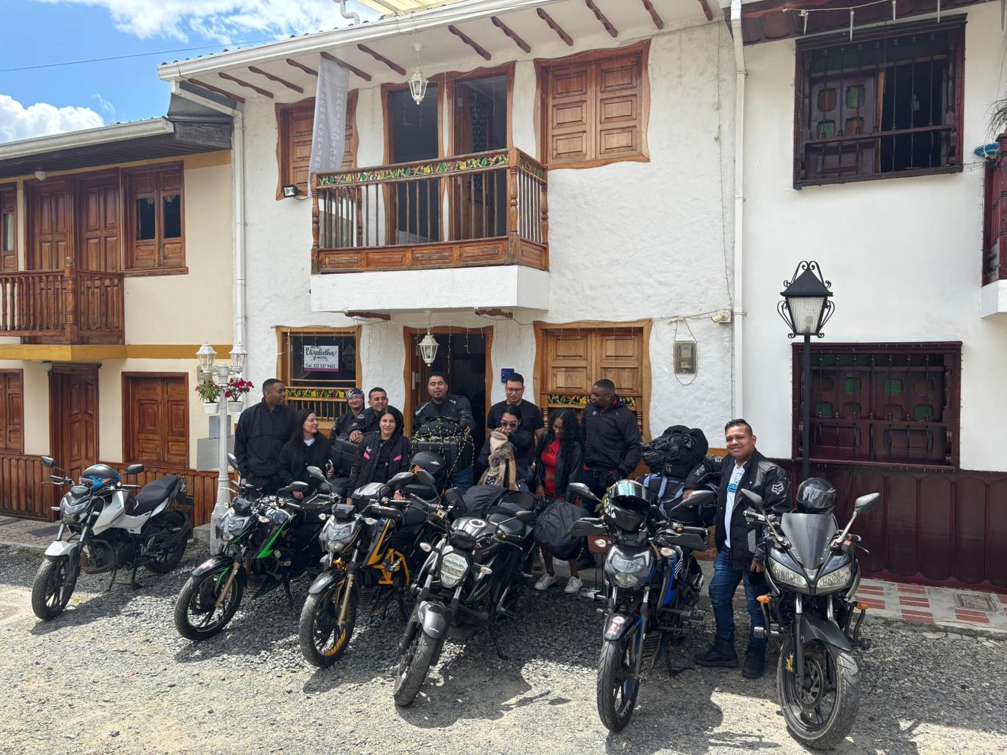 Elizabetha Hostal Salento Luaran gambar