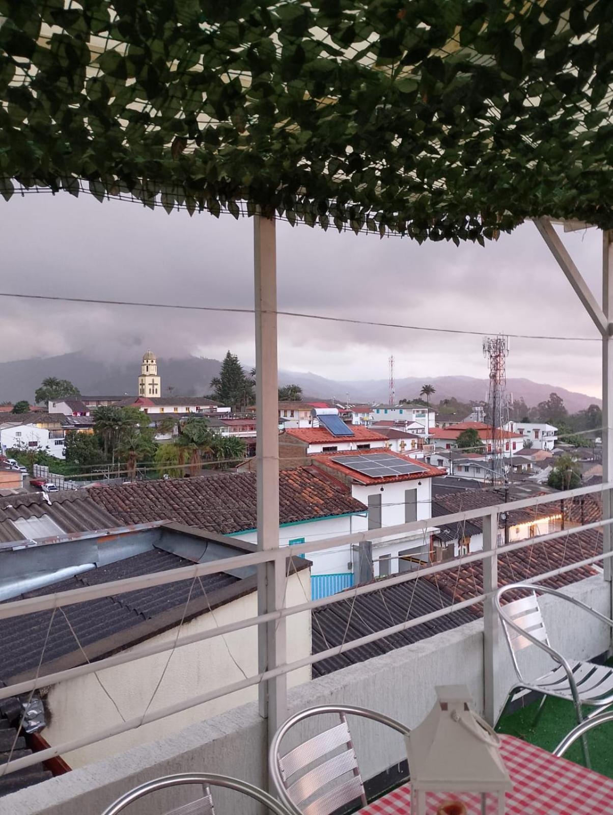 Elizabetha Hostal Salento Luaran gambar
