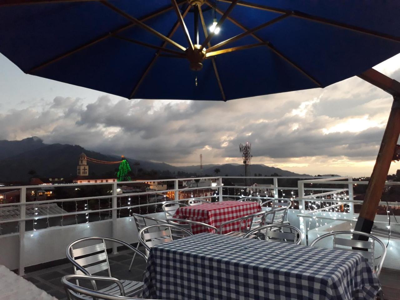 Elizabetha Hostal Salento Luaran gambar